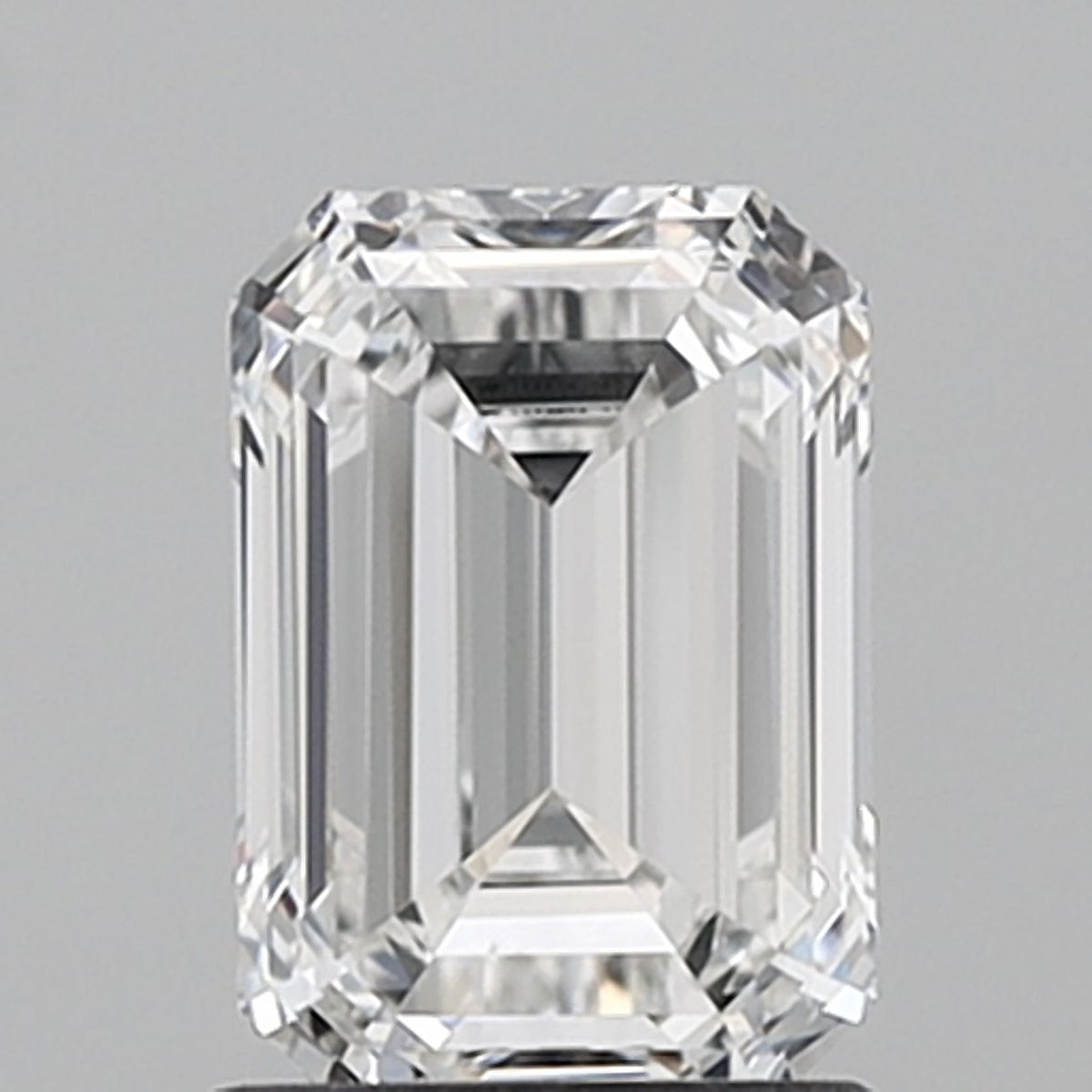 1.50 ct Emerald E VS1 IGI Certified Lab Grown Diamond