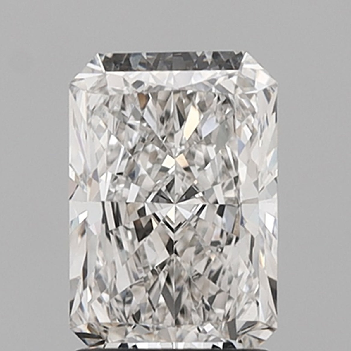 1.76 ct Radiant F VS1 IGI Certified Lab Grown Diamond