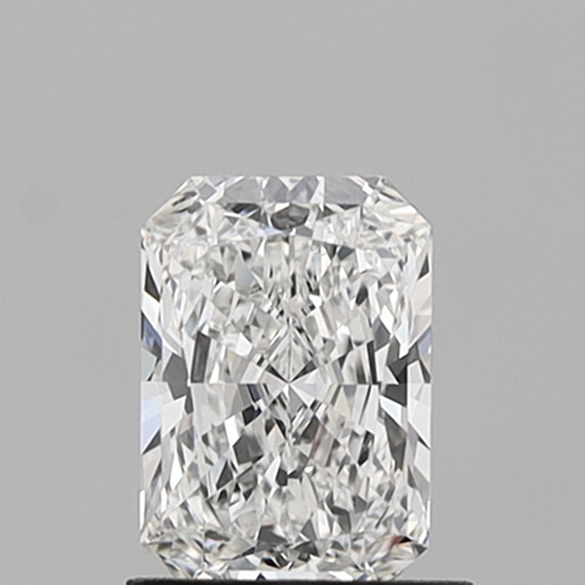 1.02 ct Radiant E VVS1 IGI Certified Lab Grown Diamond