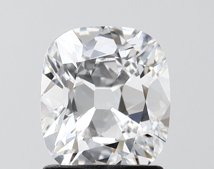 1.56 ct ANTIQUE CUSHION CUT E VVS2 IGI Certified Lab Grown Diamond