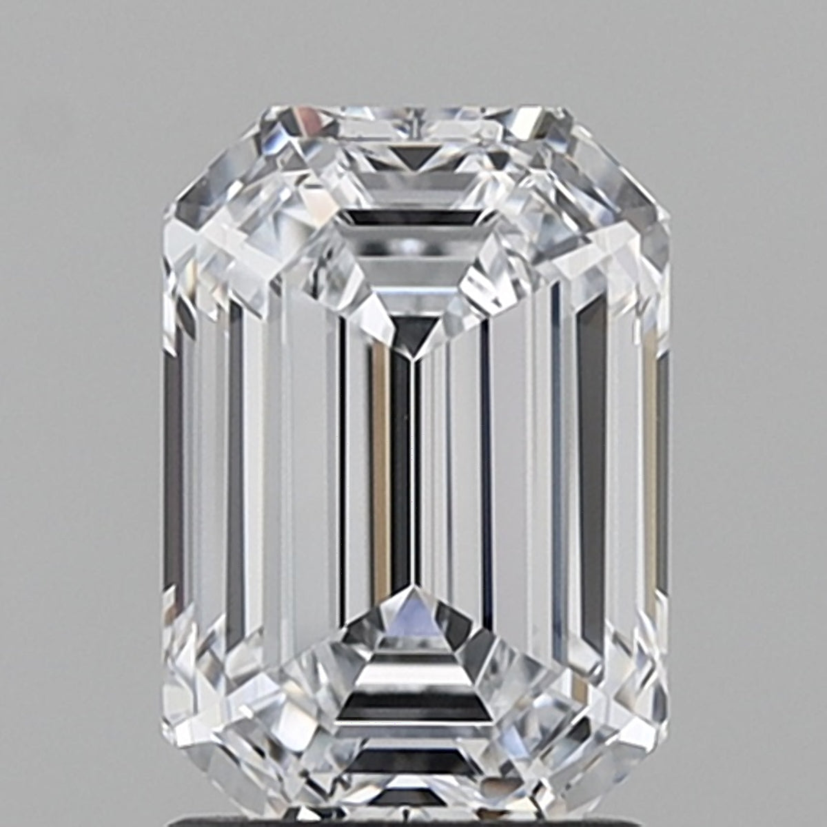 2.00 ct Emerald E VVS1 IGI Certified Lab Grown Diamond