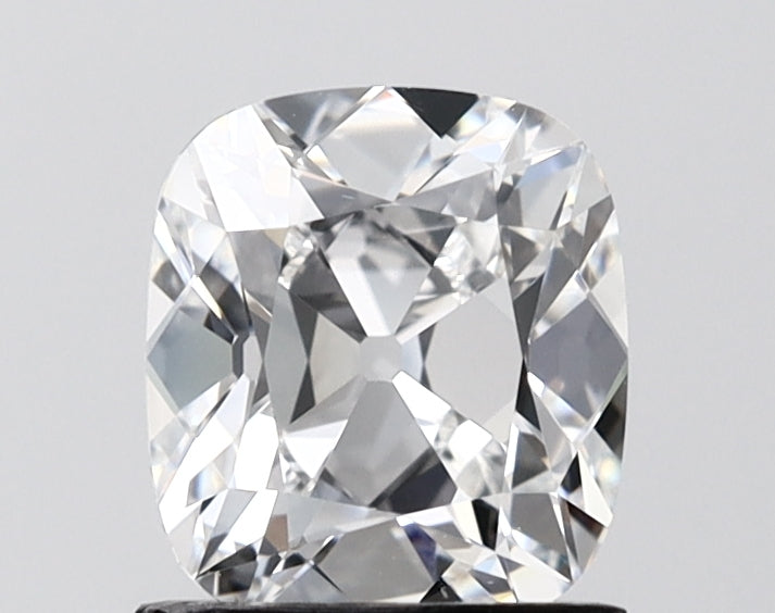 1.50 ct ANTIQUE CUSHION CUT E VVS2 IGI Certified Lab Grown Diamond